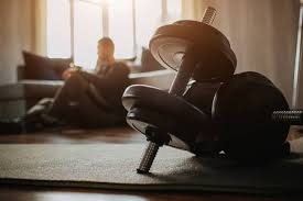 997万美元！舒马赫首获亚军赛车将拍卖，他健康好转引车迷期待