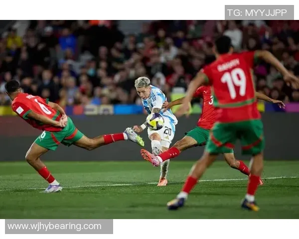 泰晤士：维拉对阵马卡比期间，将有700名警察参与安保行动